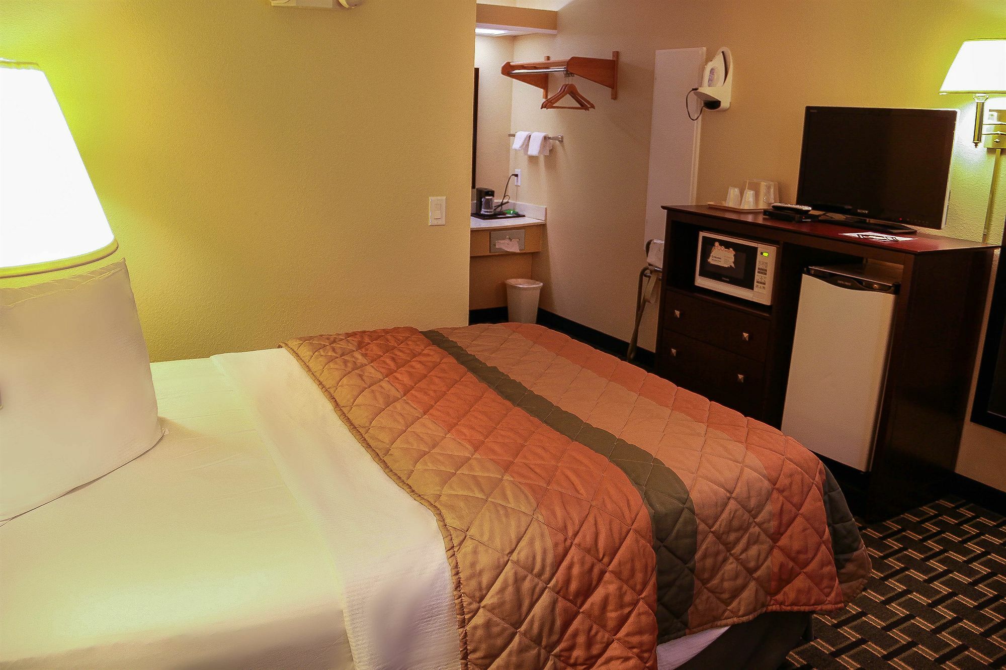 Relax Inn And Suites Kuttawa Eksteriør billede